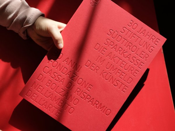 Jubikäums-Katalog “30 Jahre  Stiftung Südtiroler Sparkasse”