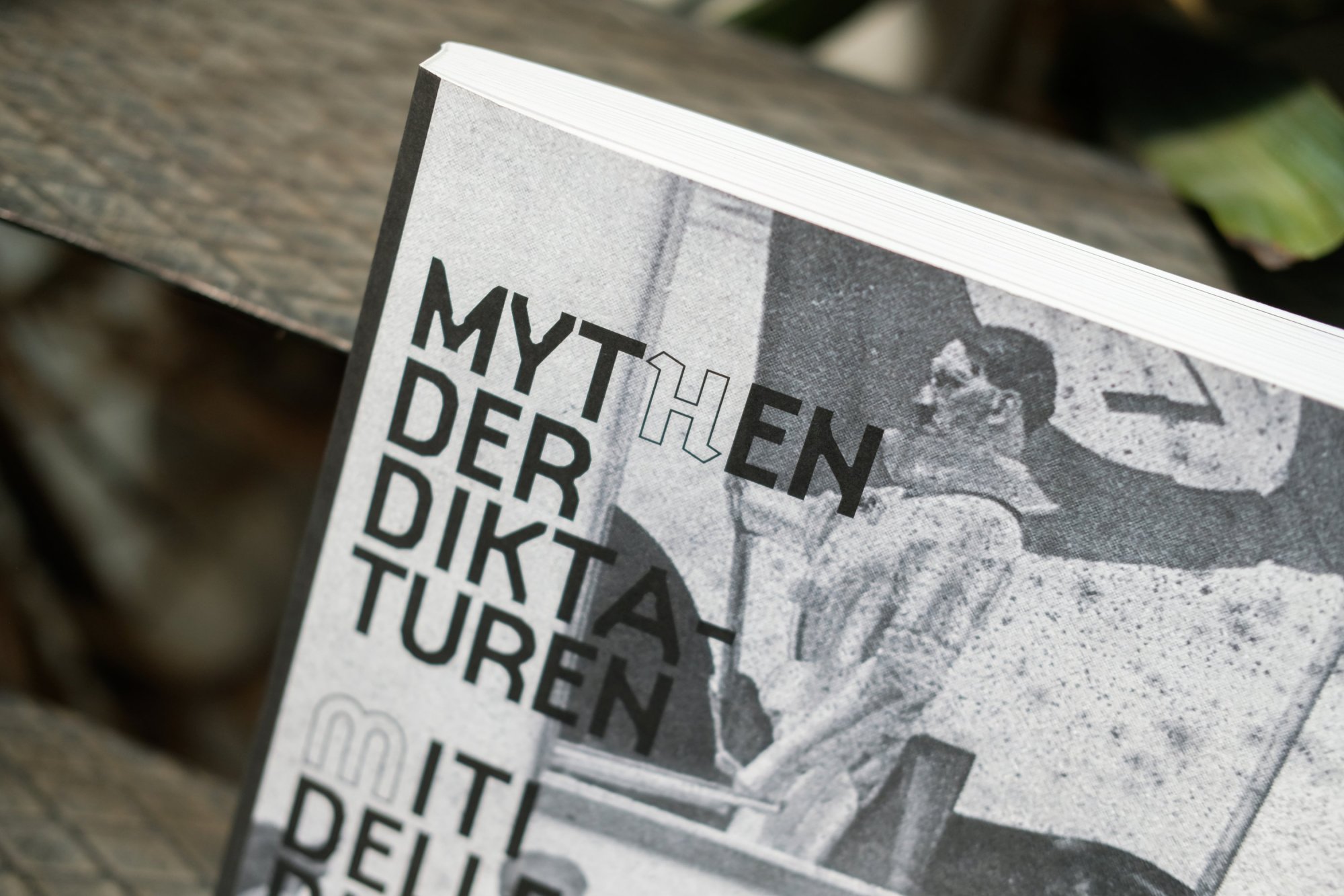 Mythen der Diktaturen